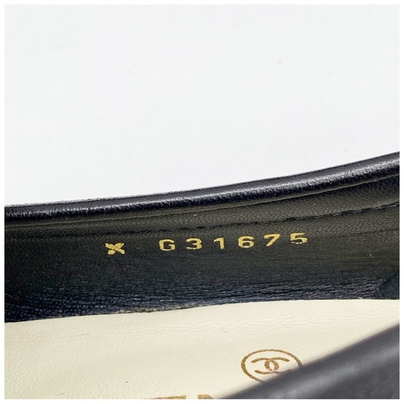 Chanel Interlocking CC Logo Loafers Size 36 - Picture 11 of 14